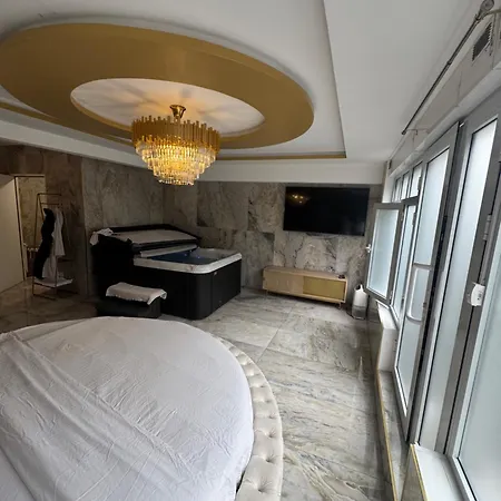 Golden - Jacuzzi Apartamento Ruan